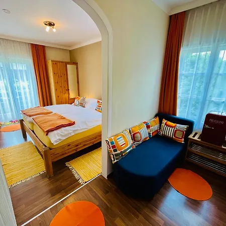 ベッド・アンド・ブレックファスト Am Campus Velden フェルデン・アム・ヴェルターゼー