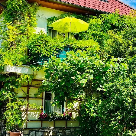 Am Campus Velden ベッド・アンド・ブレックファスト