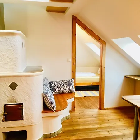 Am Campus Velden フェルデン・アム・ヴェルターゼー