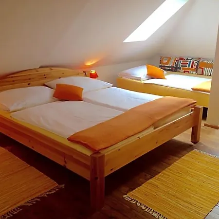Am Campus Velden 3* 沃尔特湖畔韦尔登