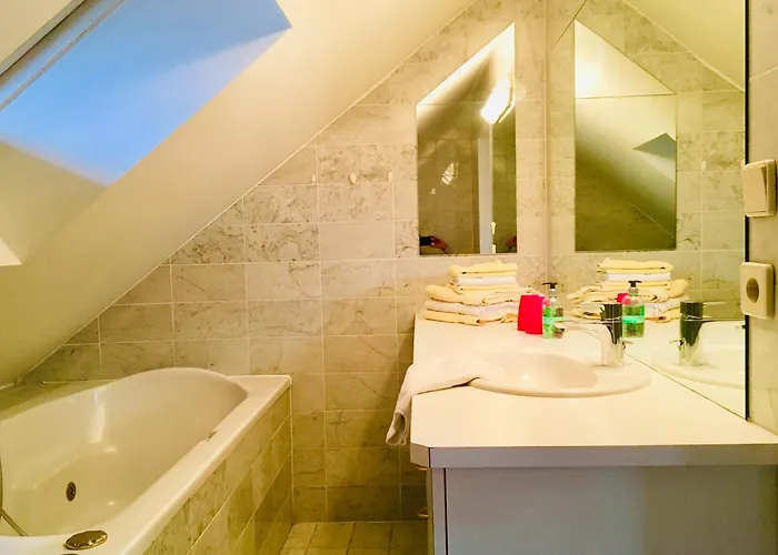 Am Campus Velden Фельден-ам-Вёртер-Зе